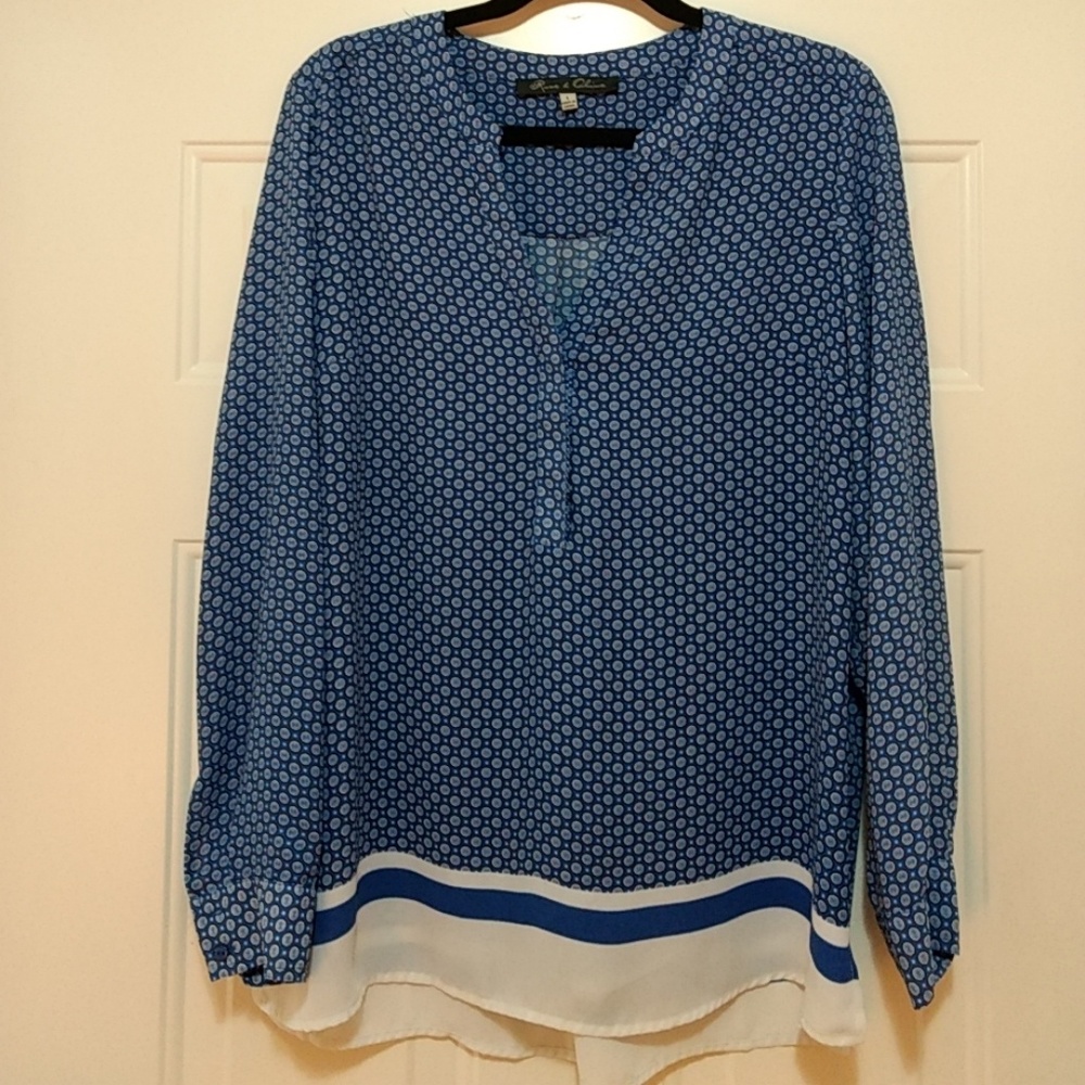 V neck long sleeve printed blouse
